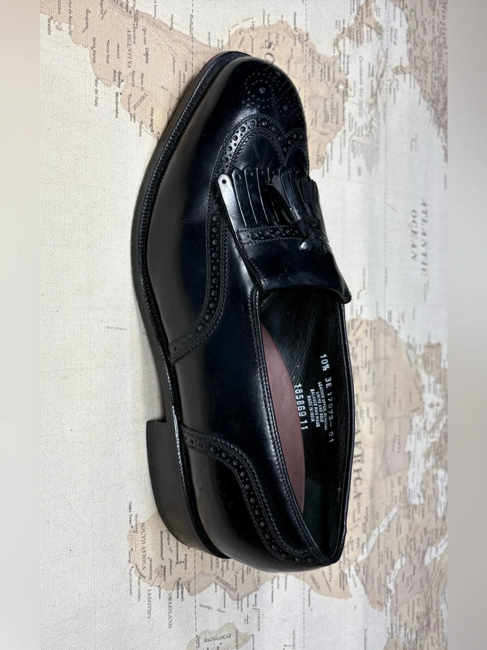 Men's US 10.5 EEE Black Florsheim Kiltie Tassel Slip-On Dress Loafer Shoes